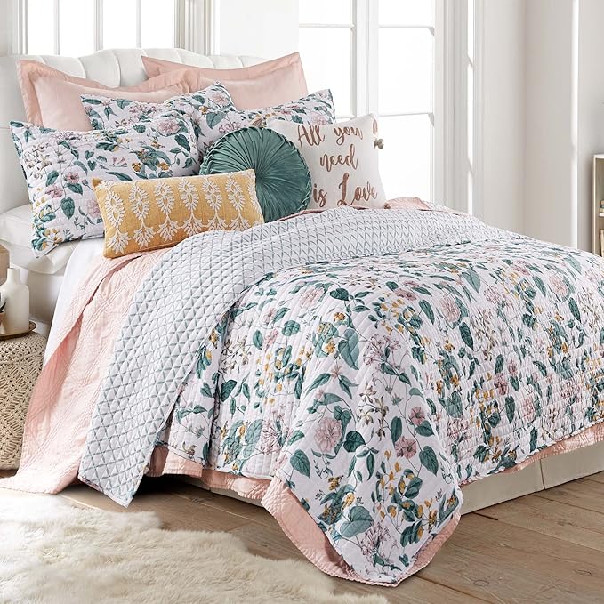 Levtex Home - 100% Linen Front/100% Cotton Back - Full/Queen Quilt - Washed Linen - Blush - Quilt Size (88 x 92in.)