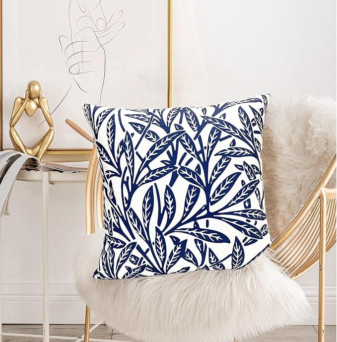 Decorative Throw Pillow Covers Set of 2 Blue Pillow Covers 18x18 inch Soft Short Plush Floral Throw Pillow Cases Square Farmhouse Outdoor Pillow Covers for Couch Sofa Bedroom Living Room