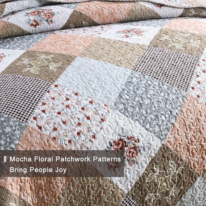 Homcosan Quilt Bedspreads Sets King Size (98x106 inches), Reversible Mocha Floral Patchwork Patterns, Lightweight Coverlet for All Season, 3-Piece Bedding (1 Quilt + 2 Pillow Shams)