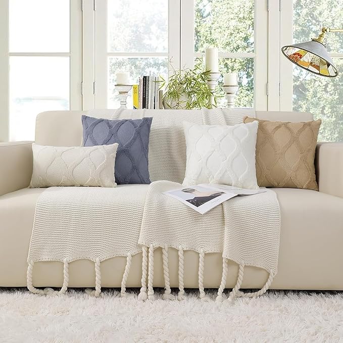 decorUhome Throw Pillow Covers 22x22 Inch Set of 2, Soft Plush Faux Fur Wool Blue Grey Couch Pillow Covers, Decorative Neutral Pillow Cases for Bed Sofa Living Room Home Decor