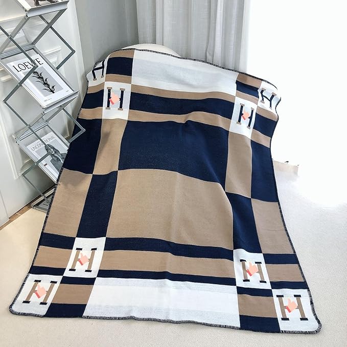 h Blanket Soft Fleece Sofa Throw Blanket for Women Couch Bed Plush Wool Stitch Flannel Cozy Large Comfy Quilt Aesthetic New Home Living Dorm Bedroom Decor Travel Essentials Gifts (Navy)