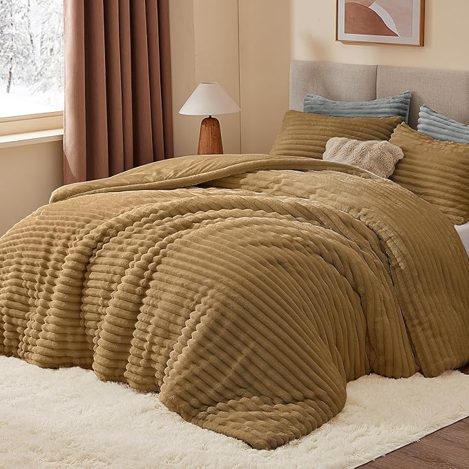 BEDELITE Fleece Full Comforter Set -Super Soft & Warm Fluffy Brown Bedding, Luxury Fuzzy Heavy Bed Set for Winter with 2 Pillow Cases