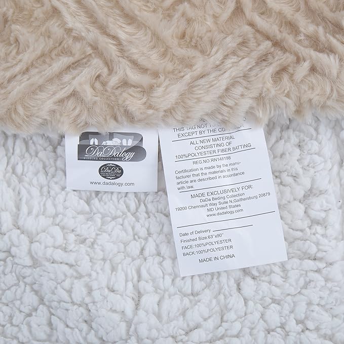 DaDa Bedding Champagne Ivory Faux Fur Throw Blanket - Dreamy Gold Geometric Embossed Sherpa Backside - Super Soft Warm Cozy Plush Fluffy - 63" x 90"