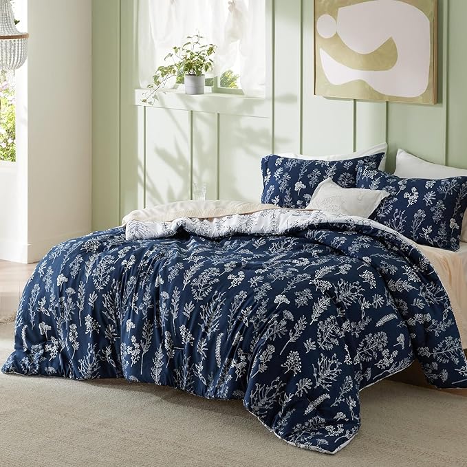 Bedsure Full Comforter Set - Navy Bed Set, 3 Pieces Cute Floral Bedding, 1 Soft Reversible Botanical Flowers Comforter and 2 Pillow Shams
