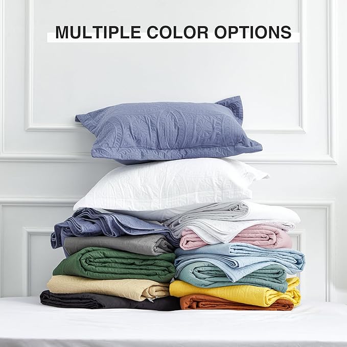 Love's cabin California King Size Quilt Bedding Set White Bedspreads - Cal King Summer Lightweight Bedspread Comforter - Coin Pattern Coverlet for All Season - 3 Pieces (1 Quilt, 2 Pillow Shams)