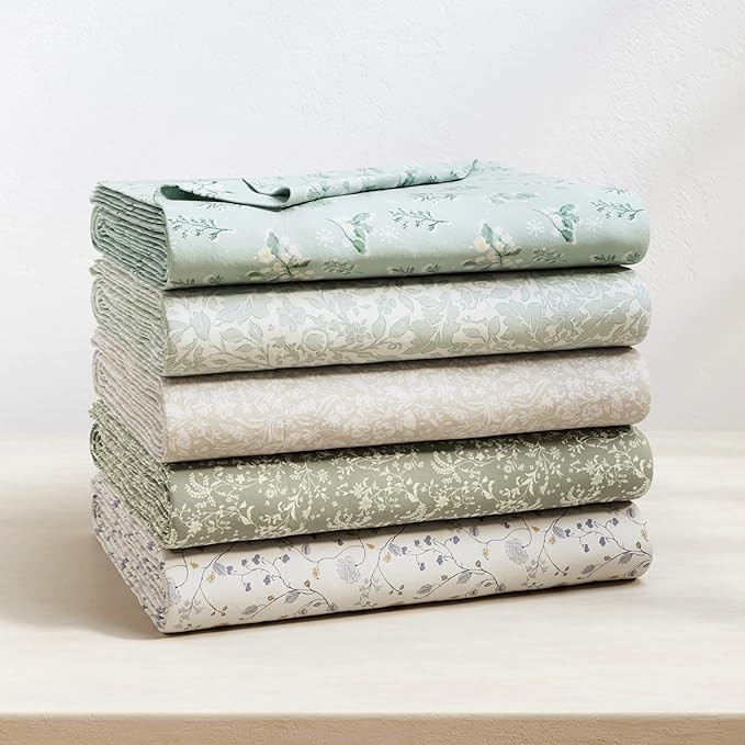 Great Bay Home Flannel Sheet Set California King Size - 100% Turkish Cotton, Double-Brushed, Winter Floral Bed Sheets - Ultra-Soft, Cozy, 4-Piece Bedding Set (Frosty Petals)
