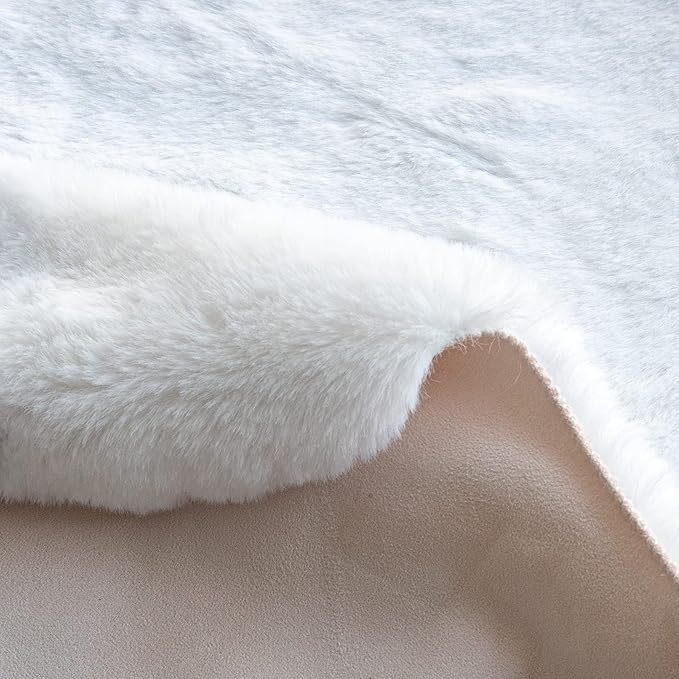 White Faux Bunny Fluffy Fur Rug Washable Area Rugs for Living Room Nursery Rugs for Bedroom 2x3 Rectange Rug Cute Home Décor