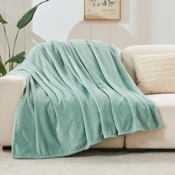 NEWCOSPLAY Super Soft Twin Blanket New Sage Green Premium Silky Flannel Fleece Leaves Pattern Lightweight Bed Blanket All Season Use (New Sage Green, Twin(60"x80"))