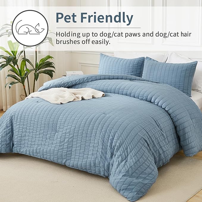 AveLom Seersucker Queen Comforter Set, 90x90, Grayish Blue, 3 Pieces - Soft Microfiber Down Alternative Bedding