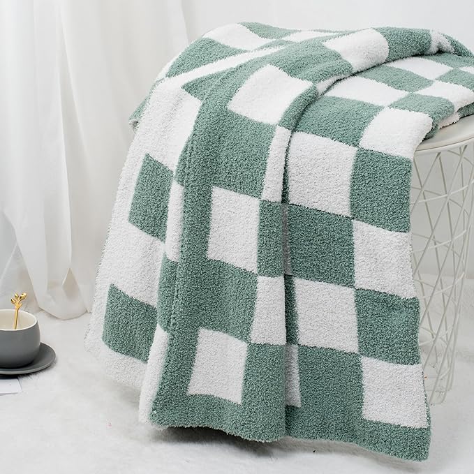 Carriediosa Checkered Throw Blanket 60" X 80" Twin, 400GSM Ultra Soft Microfiber Fuzzy Fluffy Reversible Cute Preppy Knitted Blankets Cozy Plush Fall Throws for Couch, Bed, Sofa, Sage Green