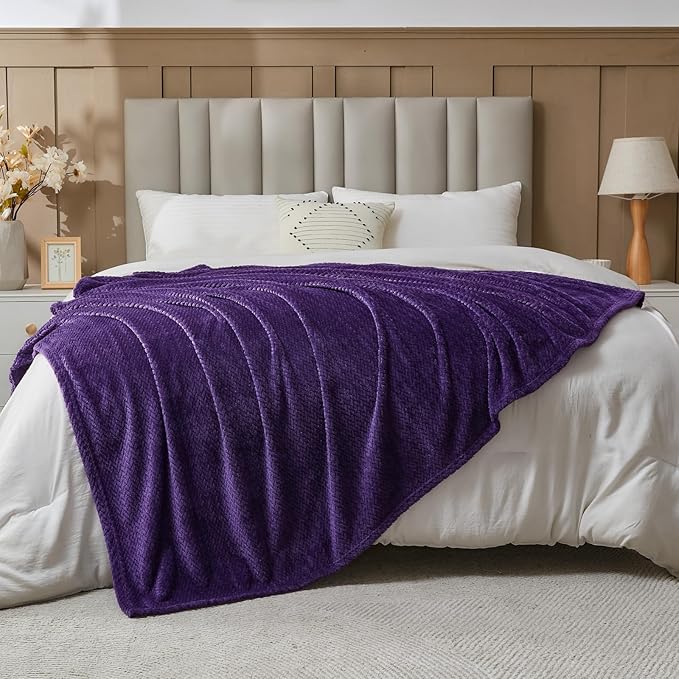 NEWCOSPLAY Super Soft Throw Blanket Dark Purple Premium Silky Flannel Fleece Leaves Pattern Lightweight Bed Blanket All Season Use (Dark Purple, Throw(50"x60"))