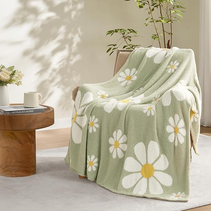 Snuggle Sac Sunflower Throw Blanket for Couch, Fuzzy Microfiber Floral Blankets, Cute Throws for Girls Daughter Gifts for Kid, Flower Sage Green, 50x60 inches