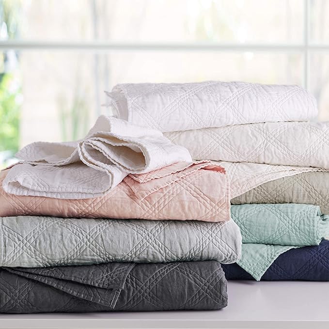 Levtex Home - 100% Linen Front/100% Cotton Back - Twin Quilt - Washed Linen - Blush - Quilt Size (68 x 86 in.)