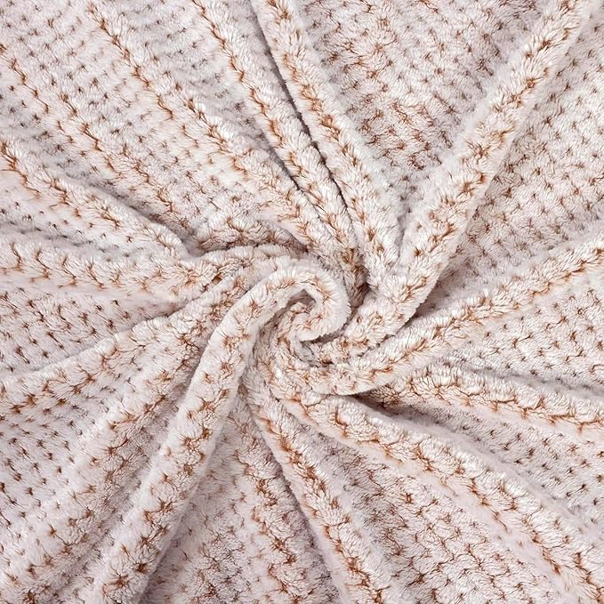 Exclusivo Mezcla Fleece Bed Blanket King Size, Super Soft and Warm Blankets for Couch, Sofa and Bed Waffle Textured, Cozy, Fuzzy and Lightweight (Mixed Camel, 90x104 Inches)