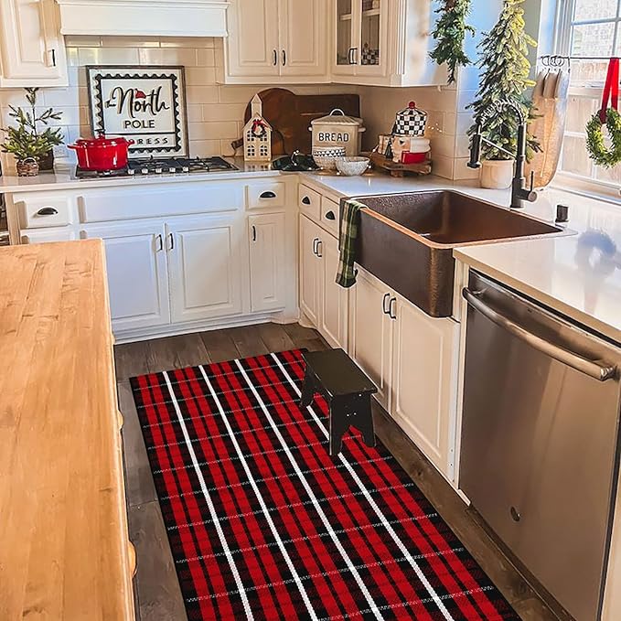 Christmas Plaid Outdoor Rug, 2' x 4'3'' Red & Black Check Indoor/Outdoor Area Rug, Layering Rug for Hello/Welcome Door Mat, Machine Washable Cotton Woven Farmhouse Mat for Front Porch Décor