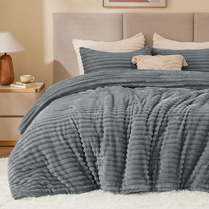BEDELITE Fleece King Comforter Set -Super Soft & Warm Fluffy Grey Bedding, Luxury Fuzzy Heavy Bed Set for Winter with 2 Pillow Cases