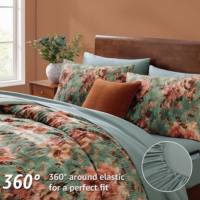CASAAGUSTO Full Comforter Set, 7 PCS Sage & Red Floral Comforter Set with Flowers Leaves Pattern, Soft Velvet Design for Winter Full Size Bedding Set(80"X90")