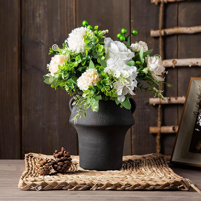 7 Inch Ceramic Vases with Handle, Rustic Vase forFlower, Vintage Terracotta Vases Home Decor, Christmas Decorative Farmhouse Vase for Home Decor, Living Room, Shelf Decor, Farmhouse, Table, Lyeec
