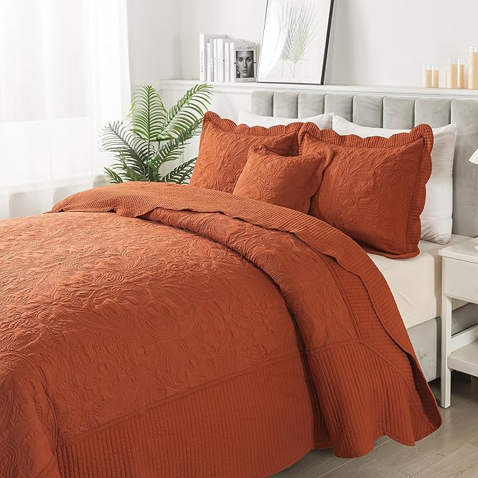 HoneiLife Oversized King Bedspreads - California King Quilt 128x120, 4-Piece Cal King Quilt Sets,Rustic Bedding Sets King Size,Extra Large Coverlets Lightweight Bed Cover for All Season Use-Rust