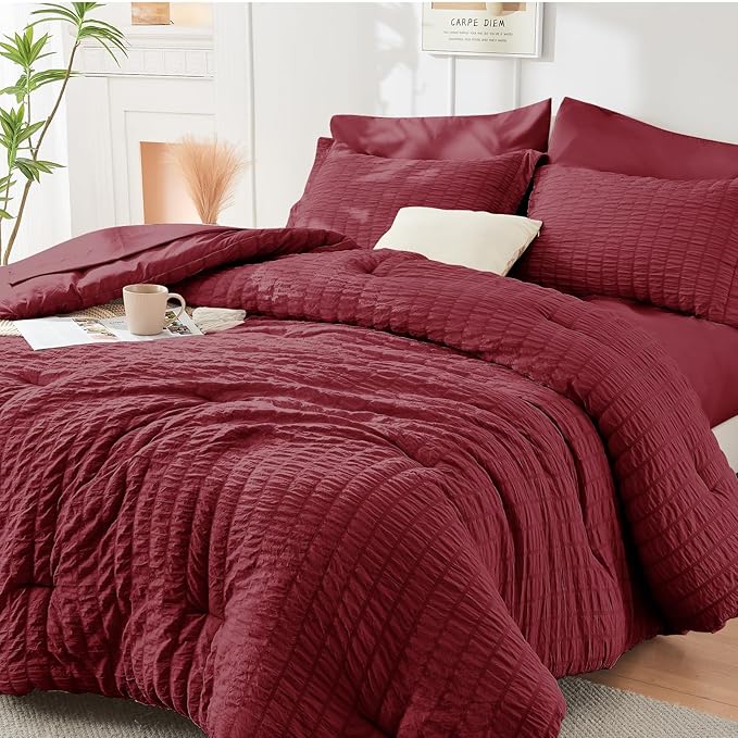 HYMOKEGE Burgundy Queen Comforter Set Seersucker 7 Pieces, All Season Luxury Bed in a Bag for Bedroom, Bedding Set with Comforters, Sheets, Pillowcases & Shams