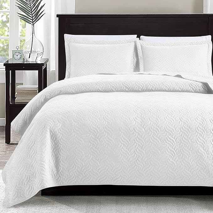 Love's cabin Twin Quilt Set White Bedspreads - Soft Bed Summer Lightweight Bedspread Comforter - Modern Style Wave Pattern Coverlet for All Season - 2 Pieces (1 Quilt, 1 Pillow Sham)