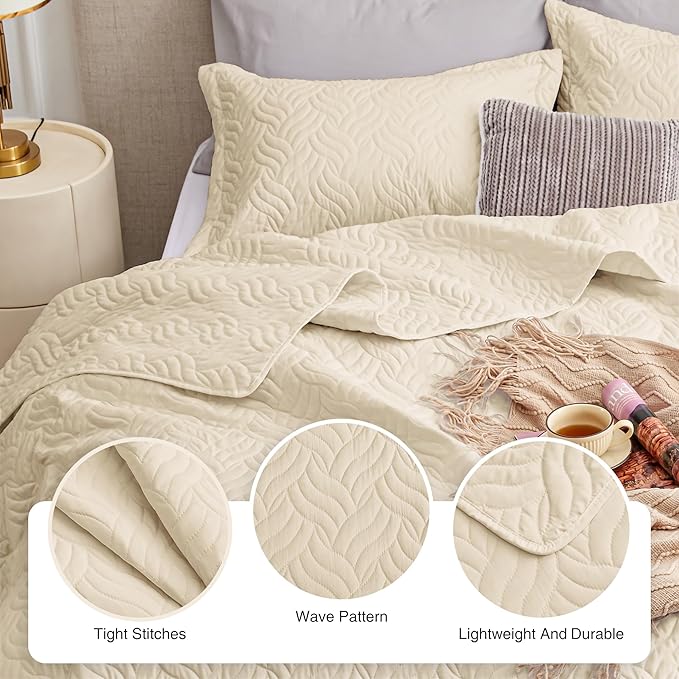 Love's cabin King Size Quilt Bedding Set Camel Bedspreads - Bed Summer Lightweight Bedspread Comforter - Wave Pattern Bedding Coverlet for All Season - 3 Pieces (1 Quilt, 2 Pillow Shams)