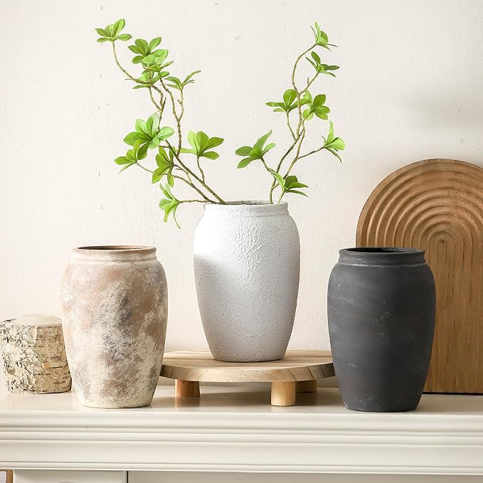 Ceramic Rustic Vase, 8.2 Inch Farmhouse Flower Vase, Christmas Decorative Vintage Vase Boho Decor for Home Decor, Living Room, Entryway, Holiday Wedding New Year Gifts