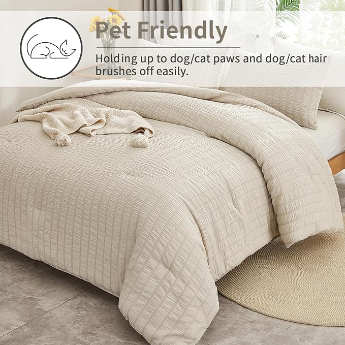 AveLom Beige Seersucker California King Comforter Set (104x96 inches), 3 Pieces-100% Soft Washed Microfiber Lightweight Comforter with 2 Pillowcases, All Season Down Alternative Bedding Set
