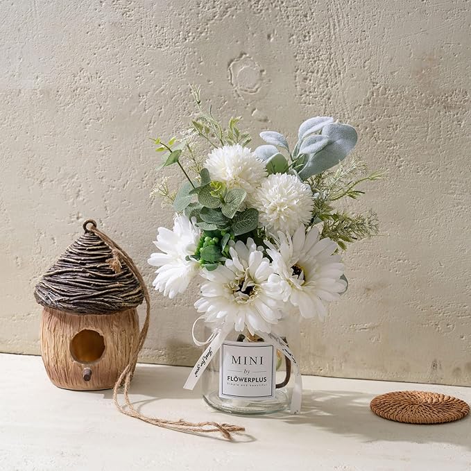 LADADA Artificial Hydrangea and Glass vase Decoration, Used for Dining Table, Kitchen Decoration(Milky White)