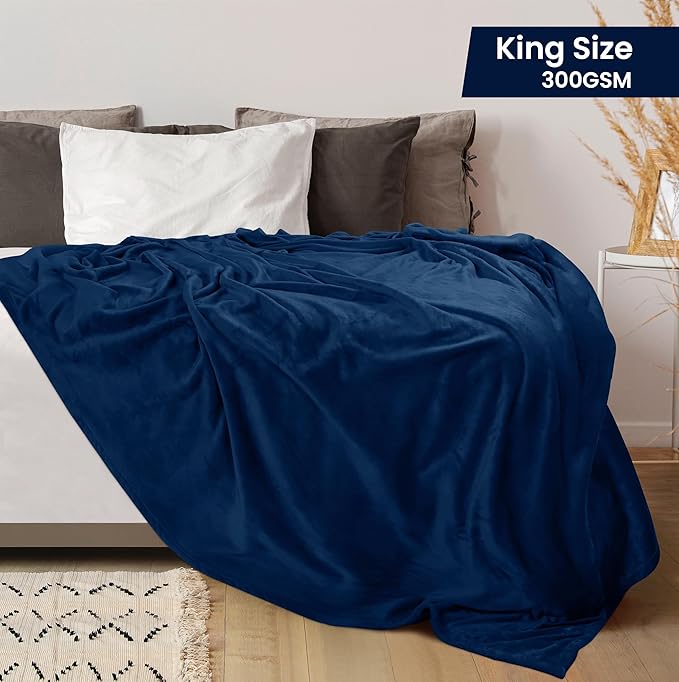 Utopia Bedding Fleece Blanket King Size Navy 300GSM Luxury Anti-Static Fuzzy Soft Microfiber Bed Blanket (90x102 Inch)