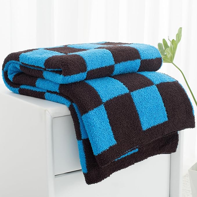 Carriediosa Checkered Throw Blanket 50" X 60", 400GSM Ultra Soft Microfiber Fuzzy Fluffy Reversible Cute Preppy Knitted Blankets Cozy Plush Fall Throws for Couch, Bed, Sofa, Blue and Brown