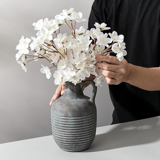 SIDUCAL Rustic Ceramic Farmhouse Flower Vase with 1 Handle-Height 8.43" Terracotta Vase, Unique Textured Pottery Flower Vases for Home Decor, Table, Wedding, Living Room, Shelf Decor, Bronze Black