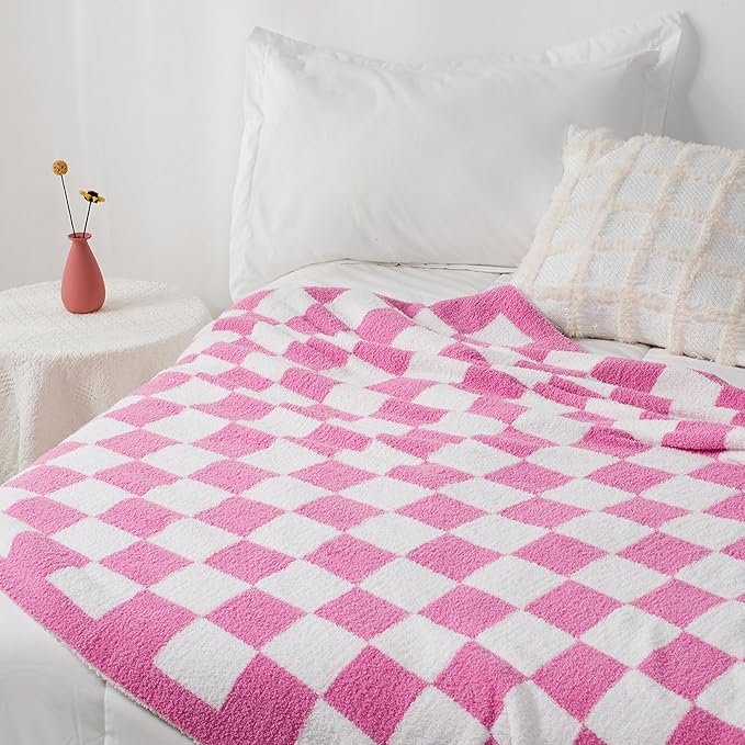 Carriediosa Checkered Throw Blanket 90" X 90" Queen, 400GSM Ultra Soft Microfiber Fuzzy Fluffy Reversible Cute Preppy Knitted Blankets Cozy Plush Fall Throws for Couch, Bed, Sofa, Hot Pink