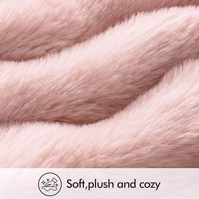 MIULEE Pack of 2 Decorative Pillow Covers Thick Soft Plush Faux Fur Throw Pillows Luxury Home Decor for Couch Bedroom Living Room Sofa,20x20 Inch Light Pink