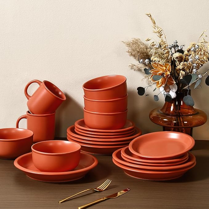 GZG Vintage Series - Ceramic Dinnerware Set for 4, 12 Pieces Stoneware Plates and Bowls Set, Lead-Free, Handcrafted Dishes Set, Microwave & Dishwasher Safe - Terracotta Red