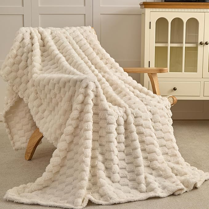 Twin Fleece Blanket for Couch - Super Soft Cozy Throw Blankets for Women Travel,3D Checkered Striped Lightweight Blanket for Girls,All Seasons Flannel Blanket，Bed Home Decor，60x80 Inches