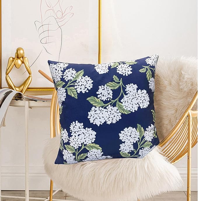 Decorative Throw Pillow Covers Set of 2 Blue Hydrangea Pillow Covers 18x18 inch Super Soft Short Plush Square Floral Throw Pillows,Farmhouse Outdoor Pillow Covers for Couch Living Room