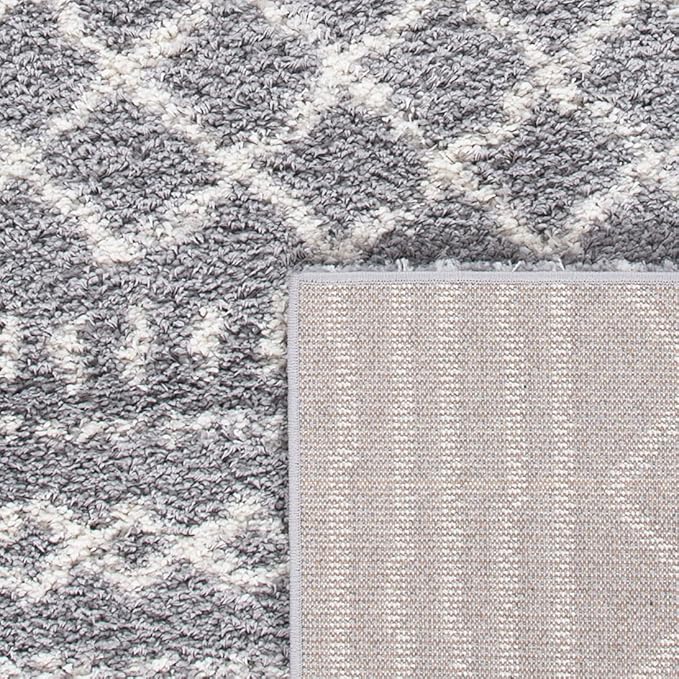 SAFAVIEH Arizona Shag Collection Accent Rug - 3'2" x 5', Grey & Ivory, Moroccan Design, Non-Shedding & Easy Care, 1.6-inch Thick Ideal for High Traffic Areas in Foyer, Living Room, Bedroom (ASG741G)