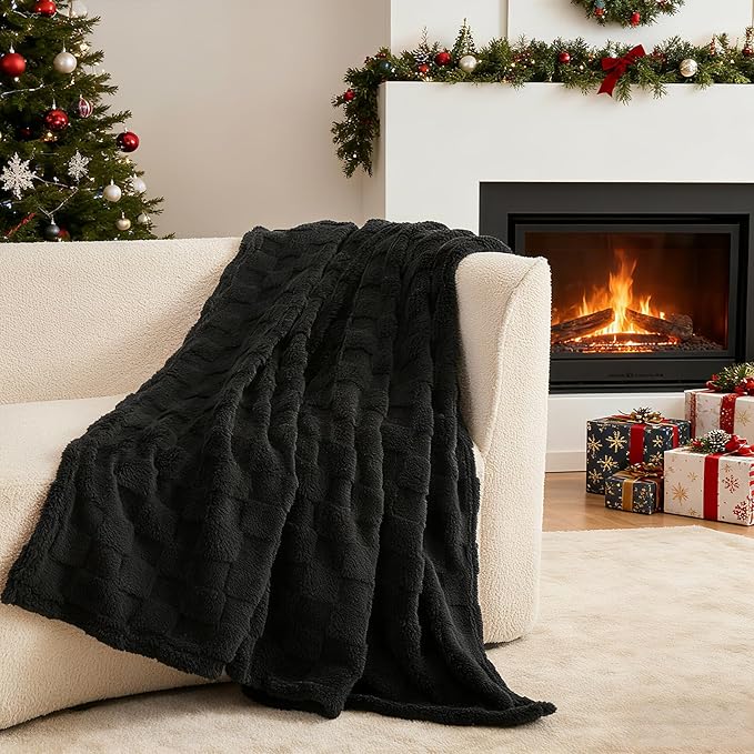 Twin Fleece Blanket for Couch - Super Soft Cozy Throw Blankets for Women,3D Checkered Striped Lightweight Blanket for Girls,All Seasons Flannel Blanket，Bed Home Decor，60x80 Inches
