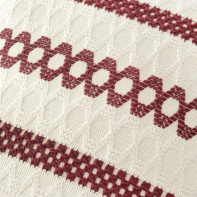 MIULEE Set of 2 Christmas Burgundy Boho Decorative Lumbar Pillow Covers 12x20 Inch Farmhouse Rustic Couch Throw Pillows Modern Cotton Cushion Covers Retro Macrame Woven Home Decor for Bed Sofa Chair