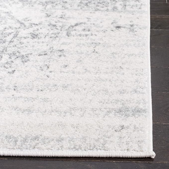 SAFAVIEH Madison Collection X-Large Area Rug - 11' x 15', Silver & Ivory, Snowflake Medallion Distressed, Non-Shedding & Easy Care, Ideal for High Traffic Areas in Living Room, Bedroom (MAD603G)