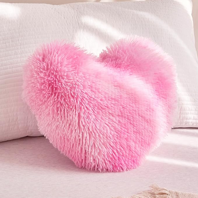 MOOWOO Fluffy Heart Pillow, Faux Fur Throw Pillow,Sherpa Plush Fluffy, Cute Soft Throw Cushion, Valentines Day,Thanks Giving Days,Christmas Day Decorative for Home Bed Couch Heart Shape