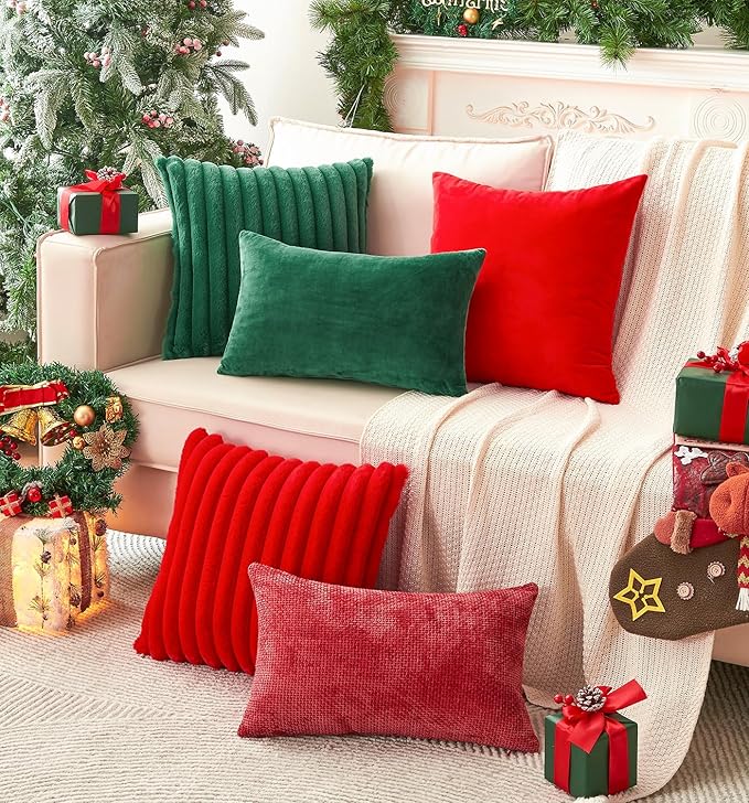 Pack of 2 Christmas Red Pillow Covers 18x18 Inch Decorative Throw Pillow Cover, Velvet Pillowcases for Couch Sofa Bed, Home Boho Decor, Modern Soft Cushion Covers
