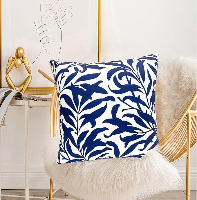 Decorative Throw Pillow Covers Set of 2 Blue Pillow Covers 20x20 inch Short Plush Couch Throw Pillow Cases Floral Throw Pillows,Farmhouse Outdoor Pillow Covers for Sofa Bed Living Room Car