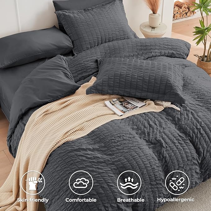 HYMOKEGE Oversized Queen Comforter Set Seersucker 7 Pieces, All Season Luxury Bed in a Bag for Bedroom, Bedding Set with Comforter, Sheets, Pillowcases & Shams, Dark Grey