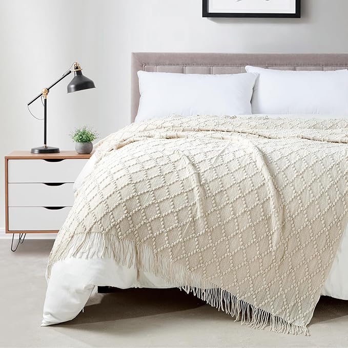 BOURINA Beige Throw Blanket 50 x70 Inches Jacquard Argyle Throw Textured Solid Soft Throws and Blankets for Sofa or Bed Knitted Decorative Blanket
