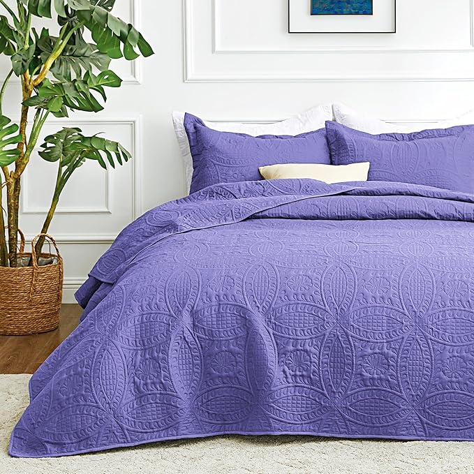 Love's cabin Quilts for Queen Bed Deep Purple Bedspreads Bedding Set - Summer Lightweight Bedspread Comforter - Coin Pattern Bedding Coverlet for All Season - 3 Pieces (1 Quilt, 2 Pillow Shams)