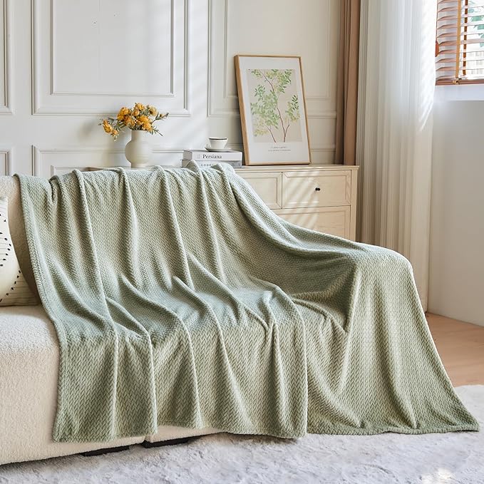 NEWCOSPLAY Super Soft Queen Blanket Sage Green Premium Silky Flannel Fleece Leaves Pattern Lightweight Bed Blanket All Season Use (Sage Green, Queen(90"x90"))