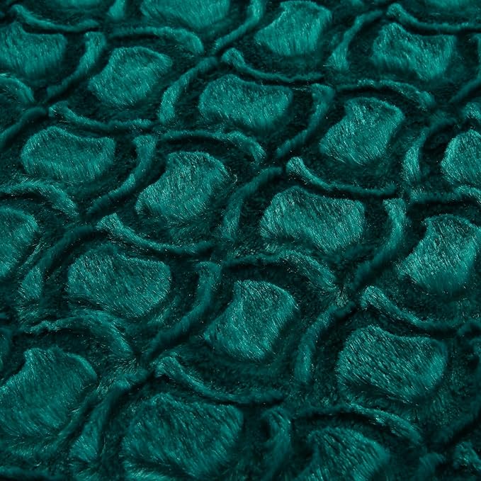 DaDa Bedding Lavish Emerald Green Blue Faux Fur Throw Blanket - Mermaid Scales Design White Sherpa Backside - Soft Warm Plush Textured Bright Vibrant Jewel Tones Embossed for Bed/Couch - 90" x 90"