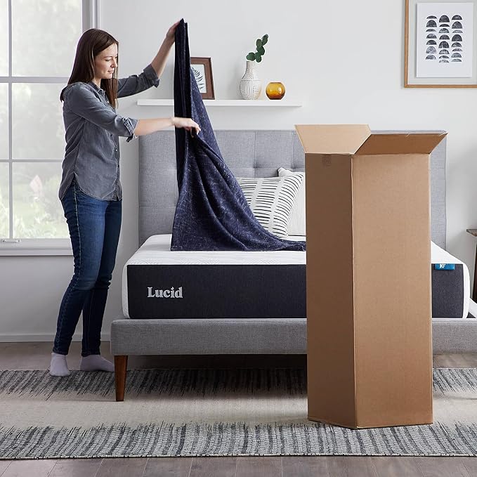 Lucid 10 Inch Memory Foam Mattress - Plush Feel - Infused with Refreshing Bamboo Charcoal and Cooling Gel - Bed in a Box - Temperature Regulating - Pressure Relief - Breathable - Queen Size